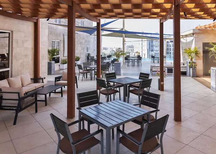 Radisson Hotel Muscat Panorama