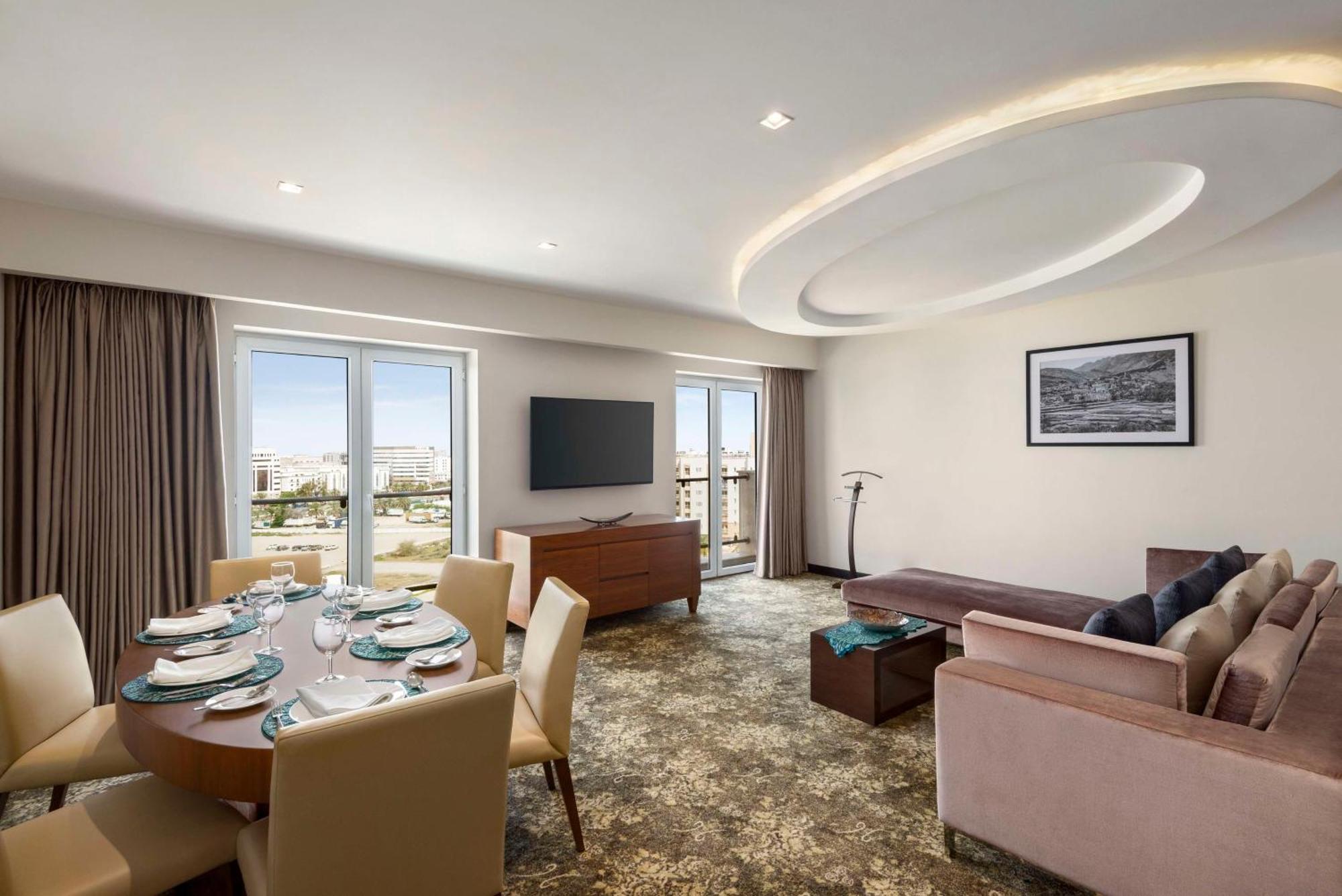 Radisson Panorama 4* Muscat