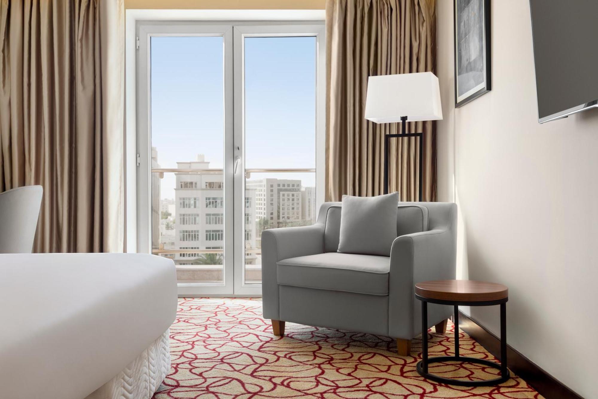 Radisson Panorama 4* Mascate