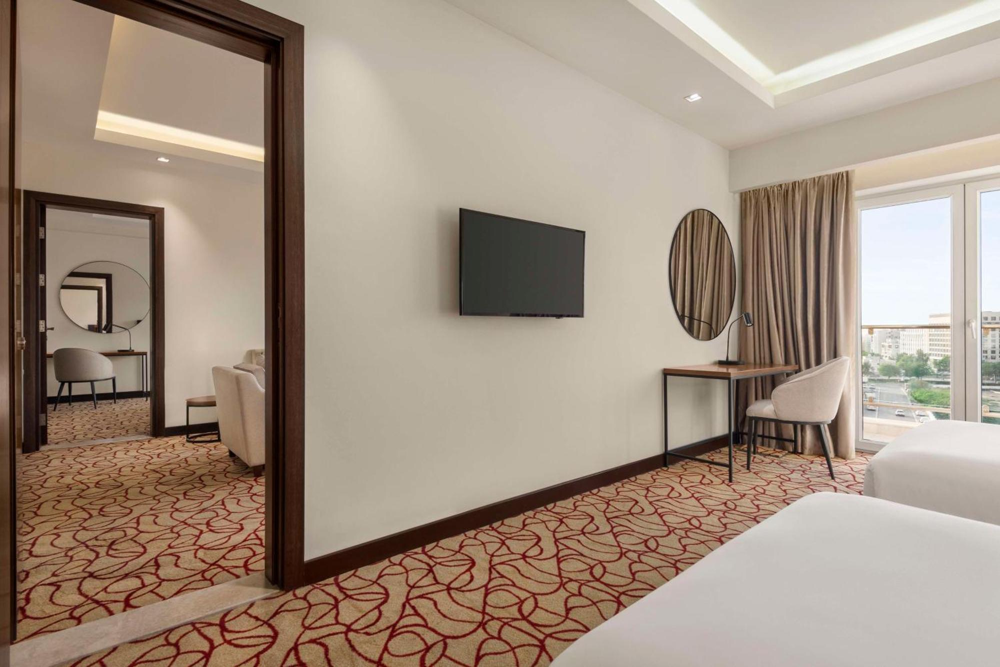 Hotel Radisson Panorama 4*