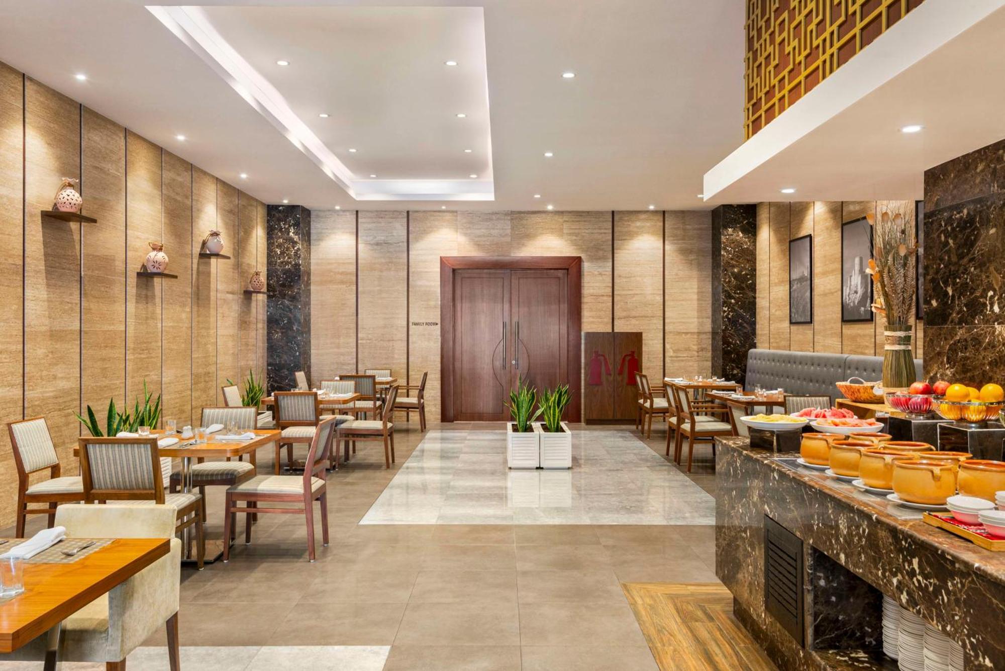 Radisson Panorama Hotel Maskat